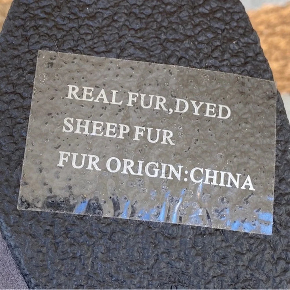 Rebecca Minkoff Persy Shearling
Boots 8.5 - Picture 9 of 12